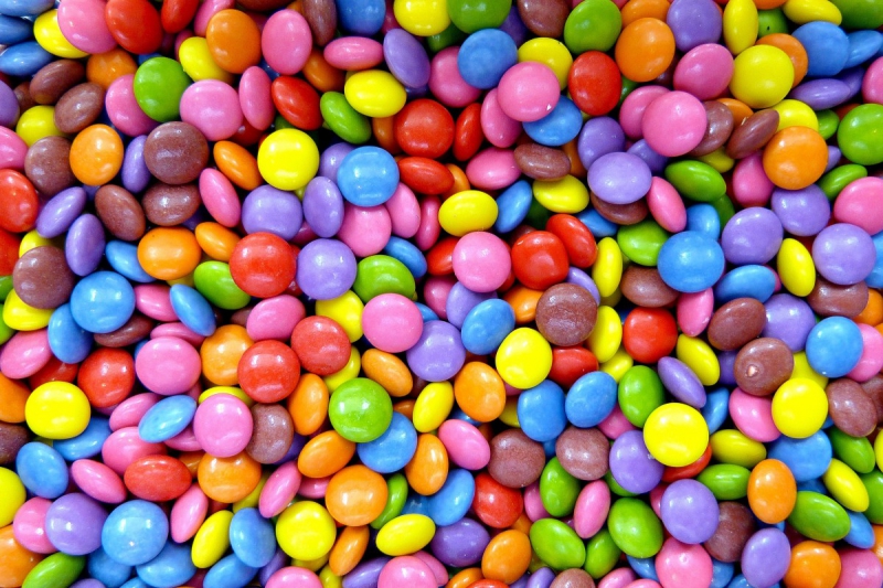 confiserie-PUGET SUR ARGENS-min_smarties_confectionery_lenses-1150911